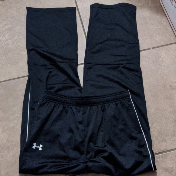 🍀NWT Under Armour Sweatpants Boys Size YXL